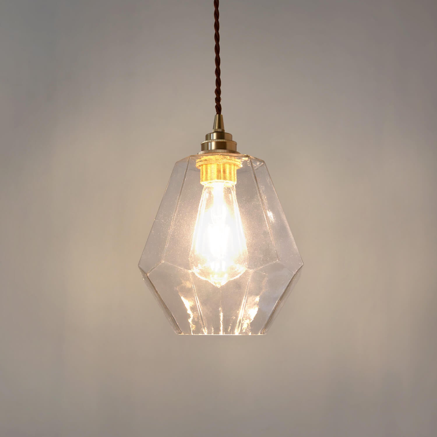 アンティーク風の多面体ガラスシェード - ヘキサムペンダントライト