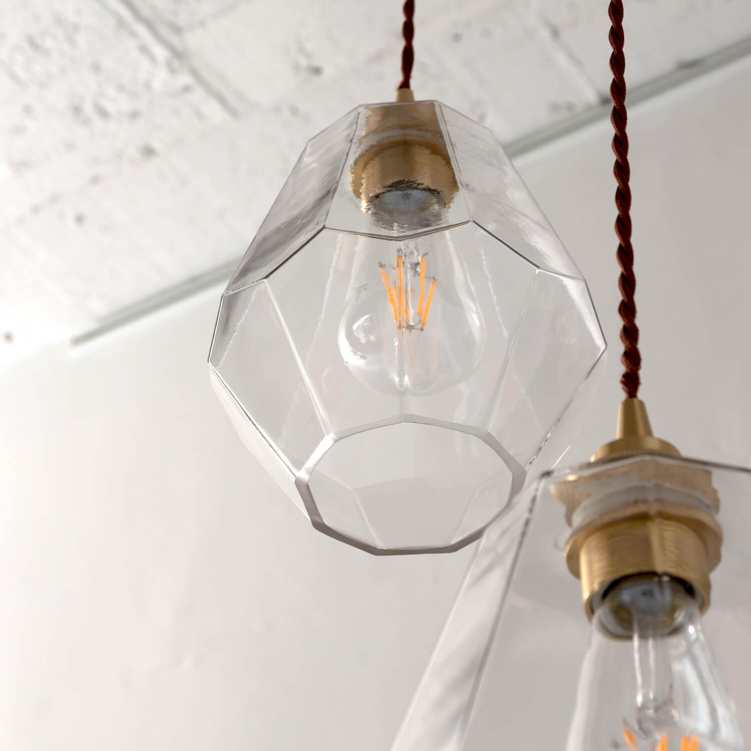 アンティーク風の多面体ガラスシェード - ヘキサムペンダントライト