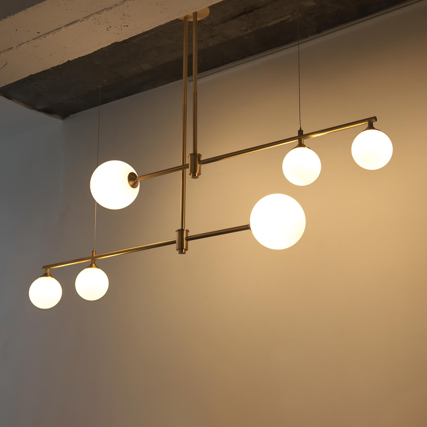 繊細な真鍮フレームがモダンなペンダントライト - Pm-57_(6) – TOWARDS