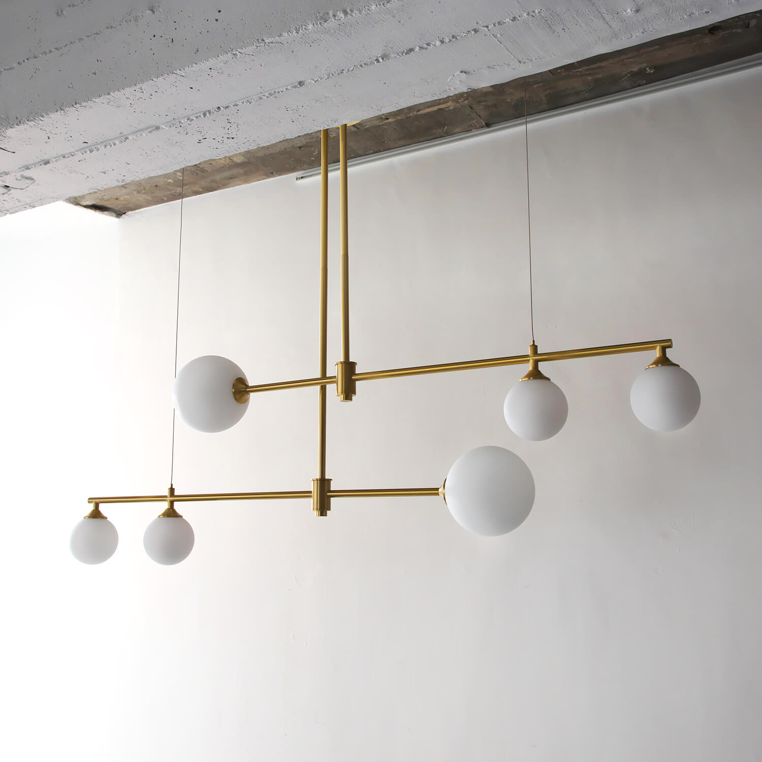 繊細な真鍮フレームがモダンなペンダントライト - Pm-57_(6