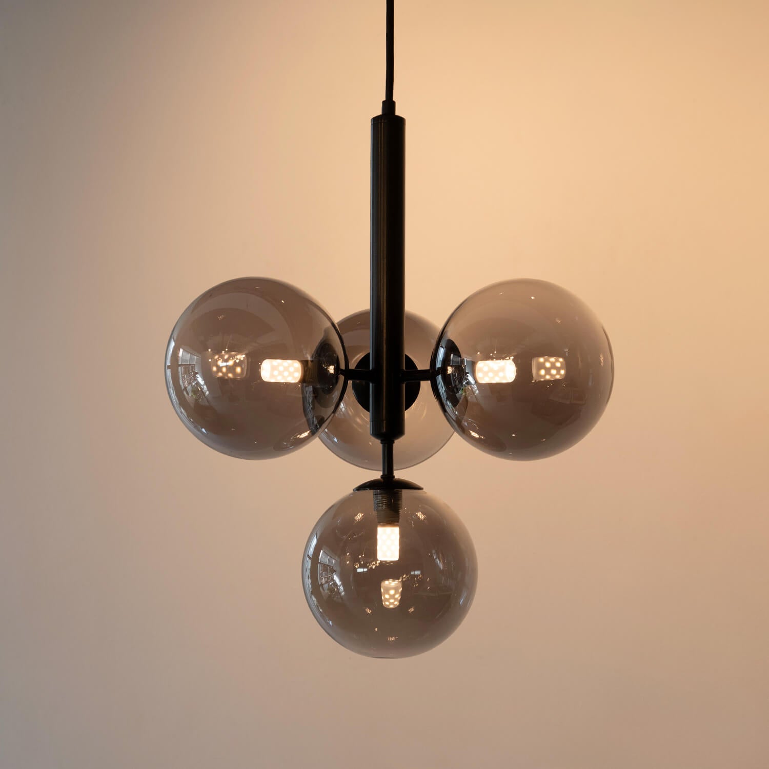 【¥2,000-値下げ】ペンダントライト Ps-29 柔らかな乳白シェードのシンプルなペンダントライト - Ps-29 – TOWARDS