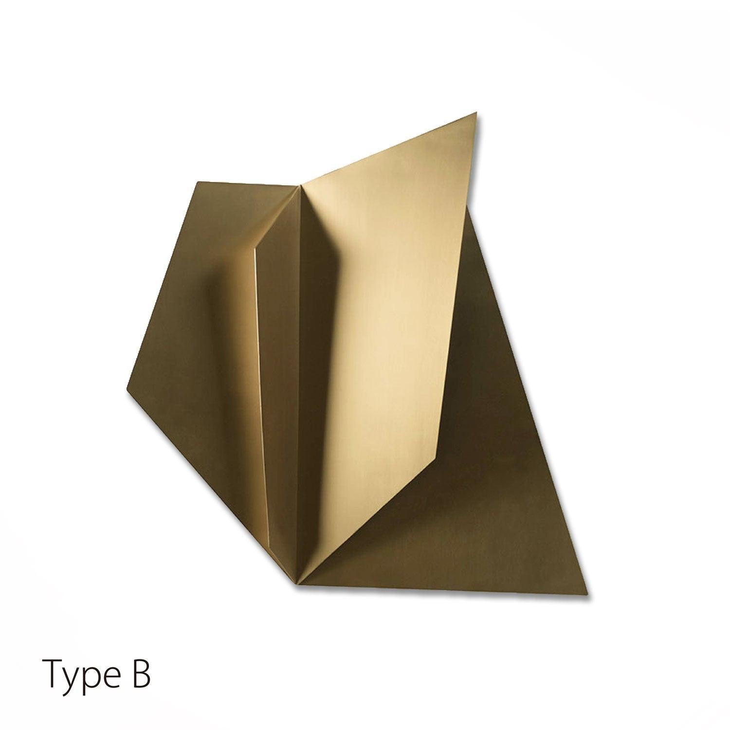 CELEBRITY - 真鍮材で構成された重厚な壁掛けアート – TOWARDS (トーズ）